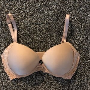 Victoria’s Secret dream angels push-up bra